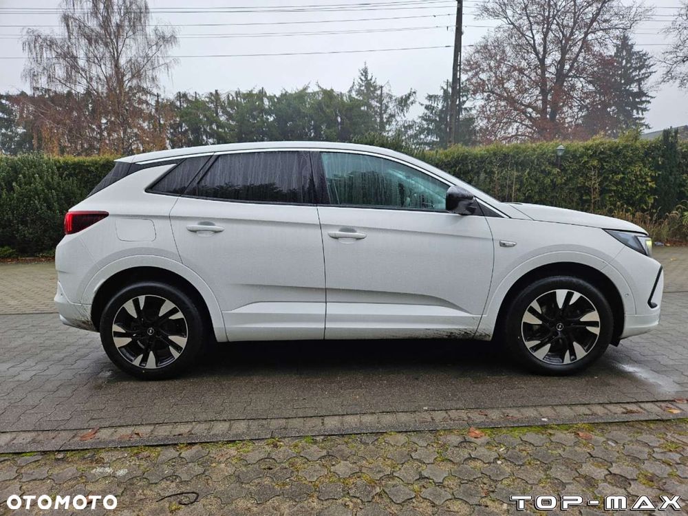 Opel Grandland - 8