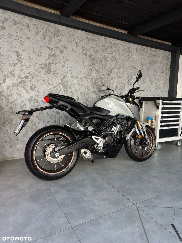 Honda CBR - 3