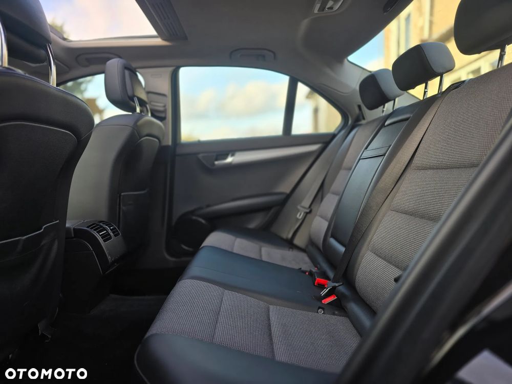 Mercedes-Benz Klasa C - 15