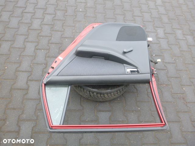 DRZWI PRAWY TYŁ PRAWE TYLNE KOMPLETNE TOYOTA COROLLA E12 KOMBI KOLOR 3N8 - 15