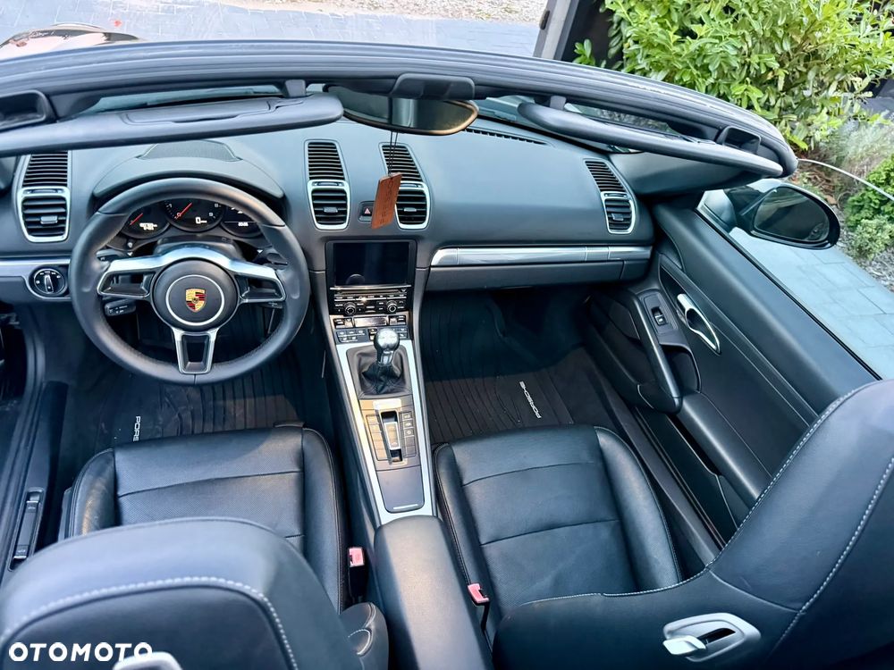 Porsche Boxster Black Edition - 18