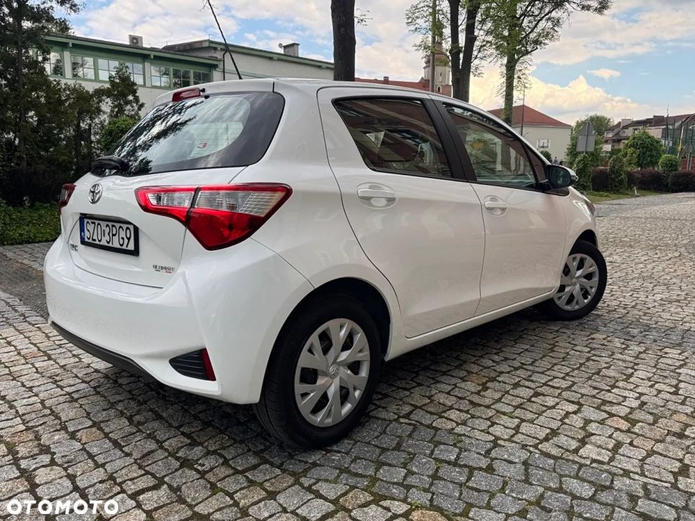 Toyota Yaris - 13