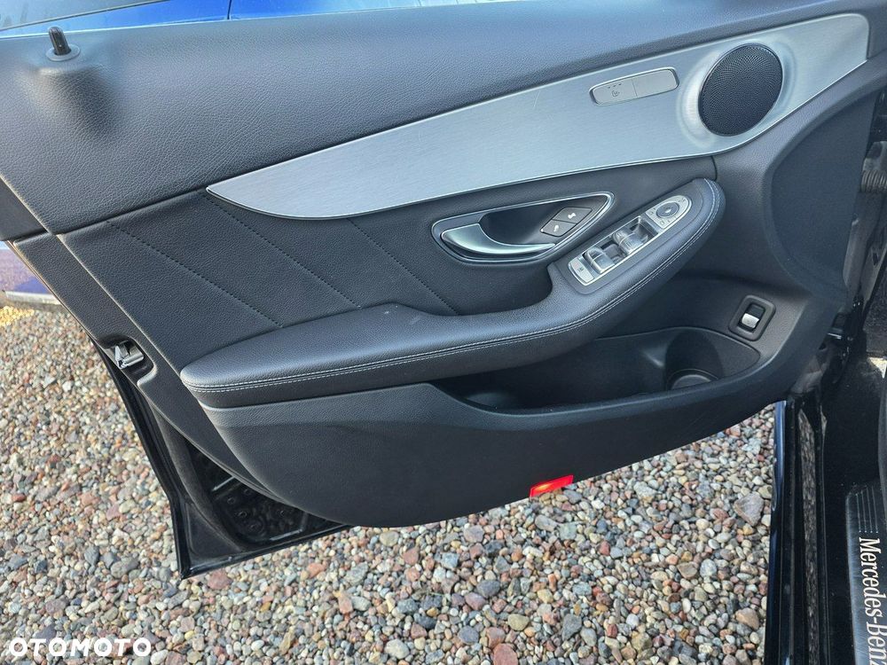 Mercedes-Benz Klasa C - 22