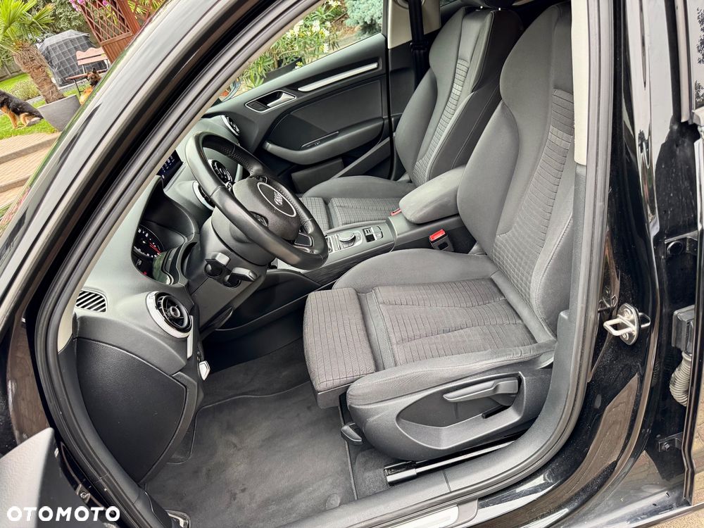 Audi A3 Sportback - 23