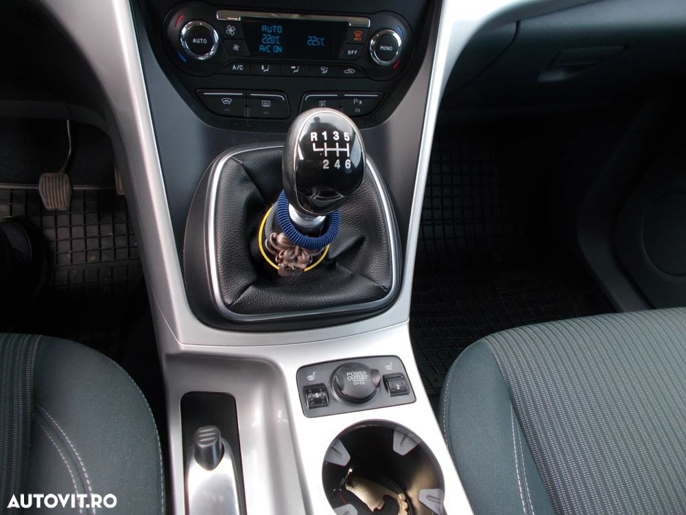 Ford C-Max - 7