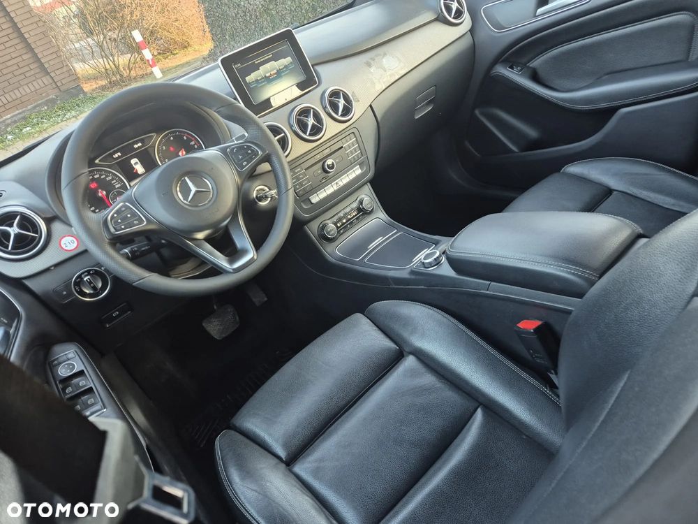Mercedes-Benz Klasa B ver-200-cdi-blueefficiency-7g--dct - 17