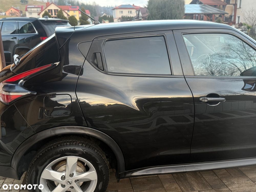 Nissan Juke 1.6 Visia - 30
