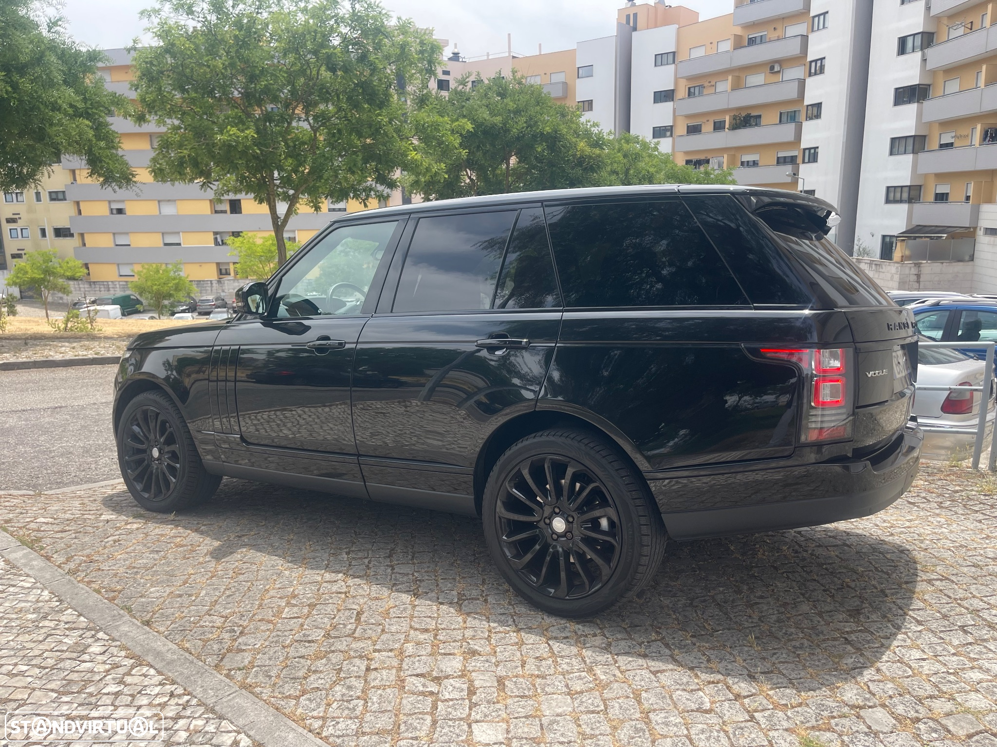 Land Rover Range Rover 3.0 TDV6 Vogue 182g - 12