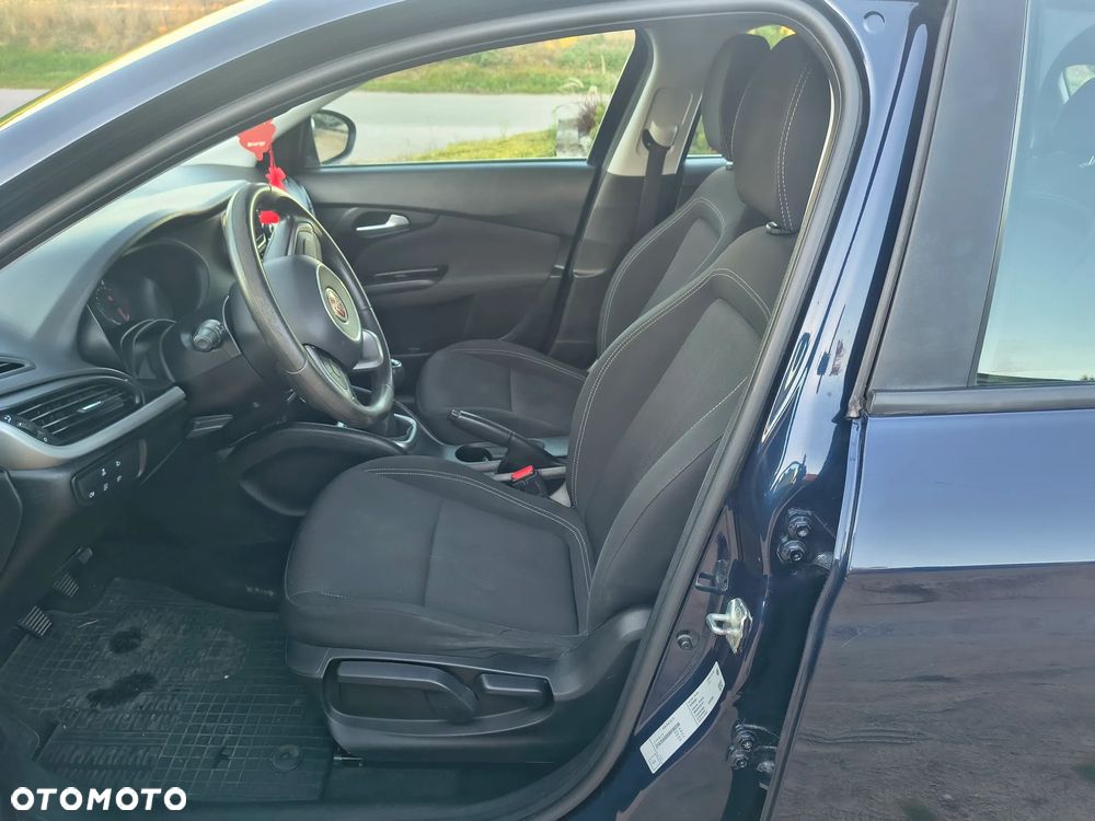 Fiat Tipo - 10