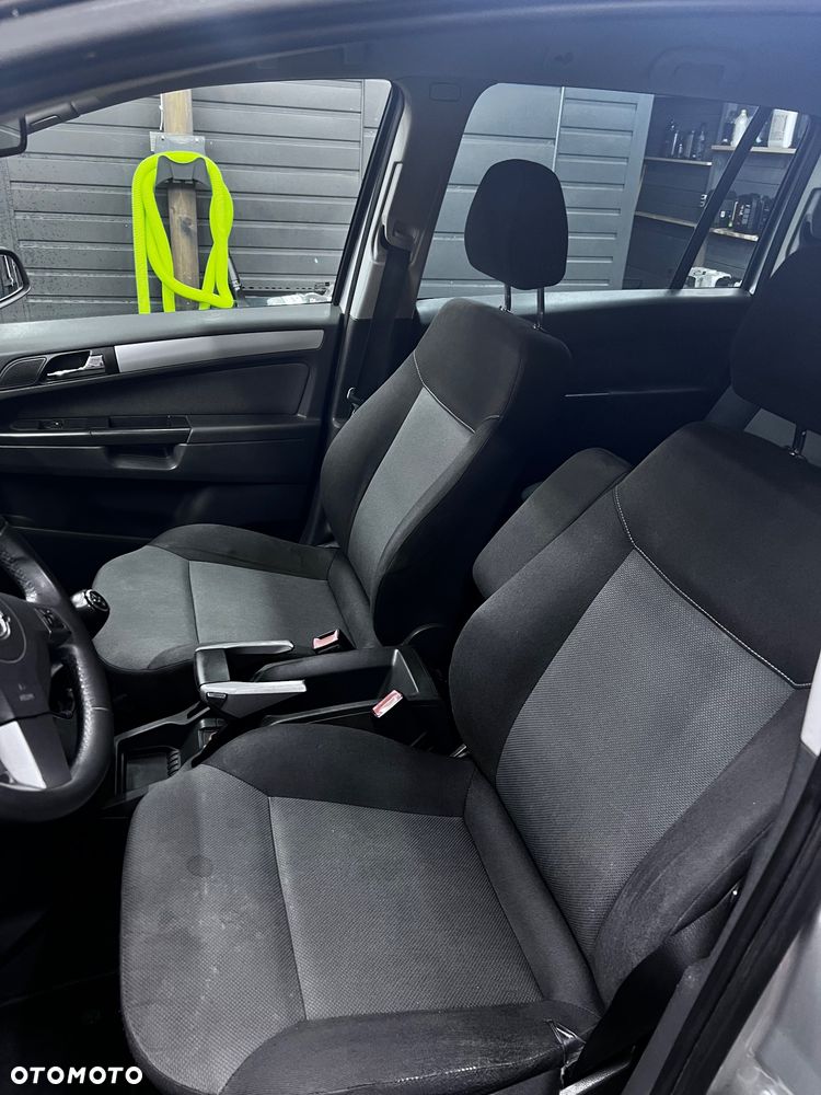 Opel Zafira 1.9 CDTI Enjoy - 13