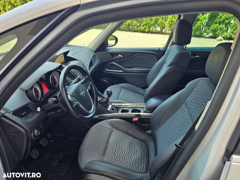 Opel Zafira Tourer 2.0 CDTI ECOFLEX Start/Stop Innovation - 20