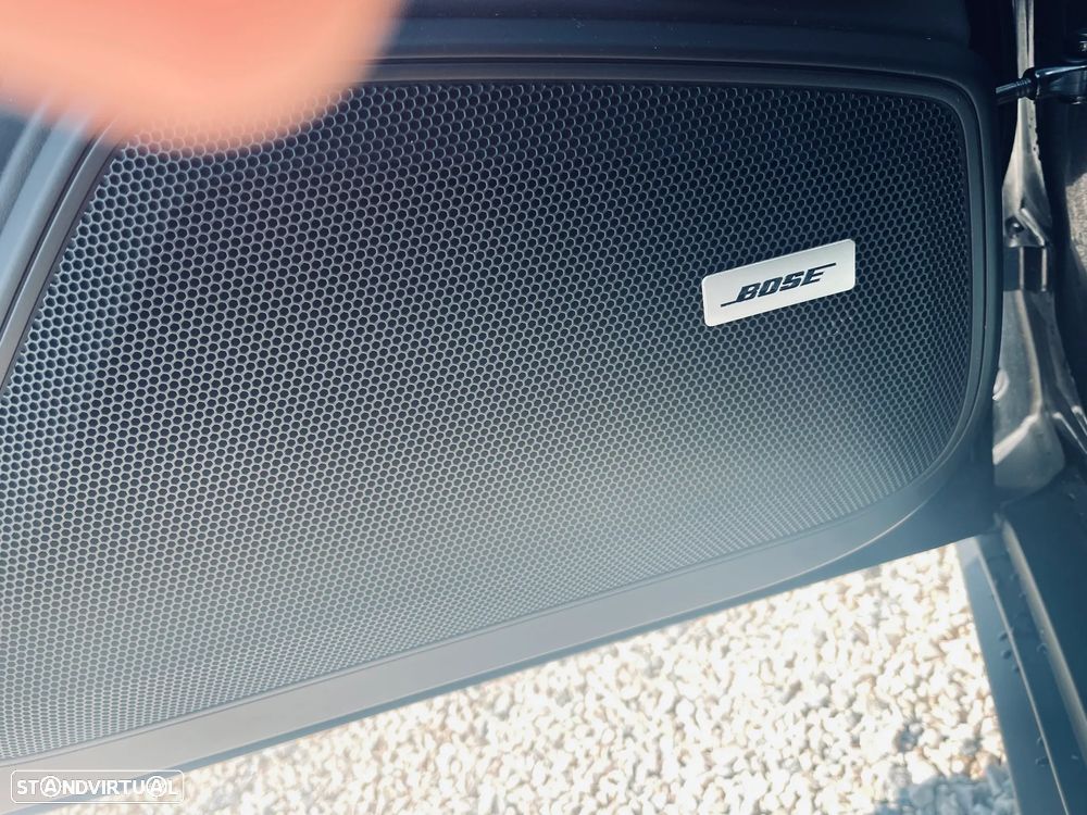 Porsche Panamera 4 E-Hybrid Platinum Edition - 18