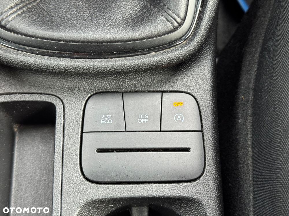 Ford Fiesta 1.1 S&S COOL&CONNECT - 21