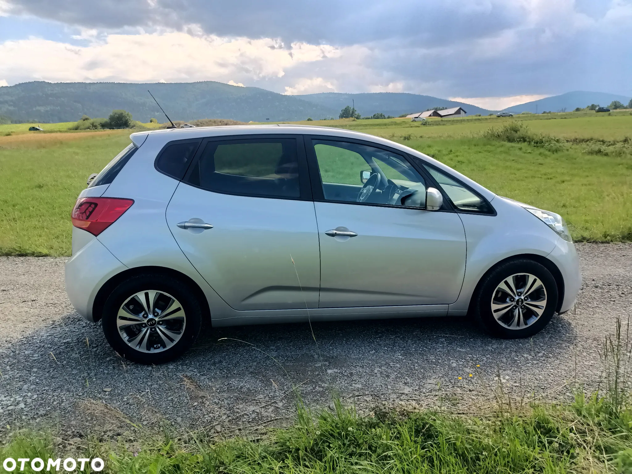 Kia Venga - 6