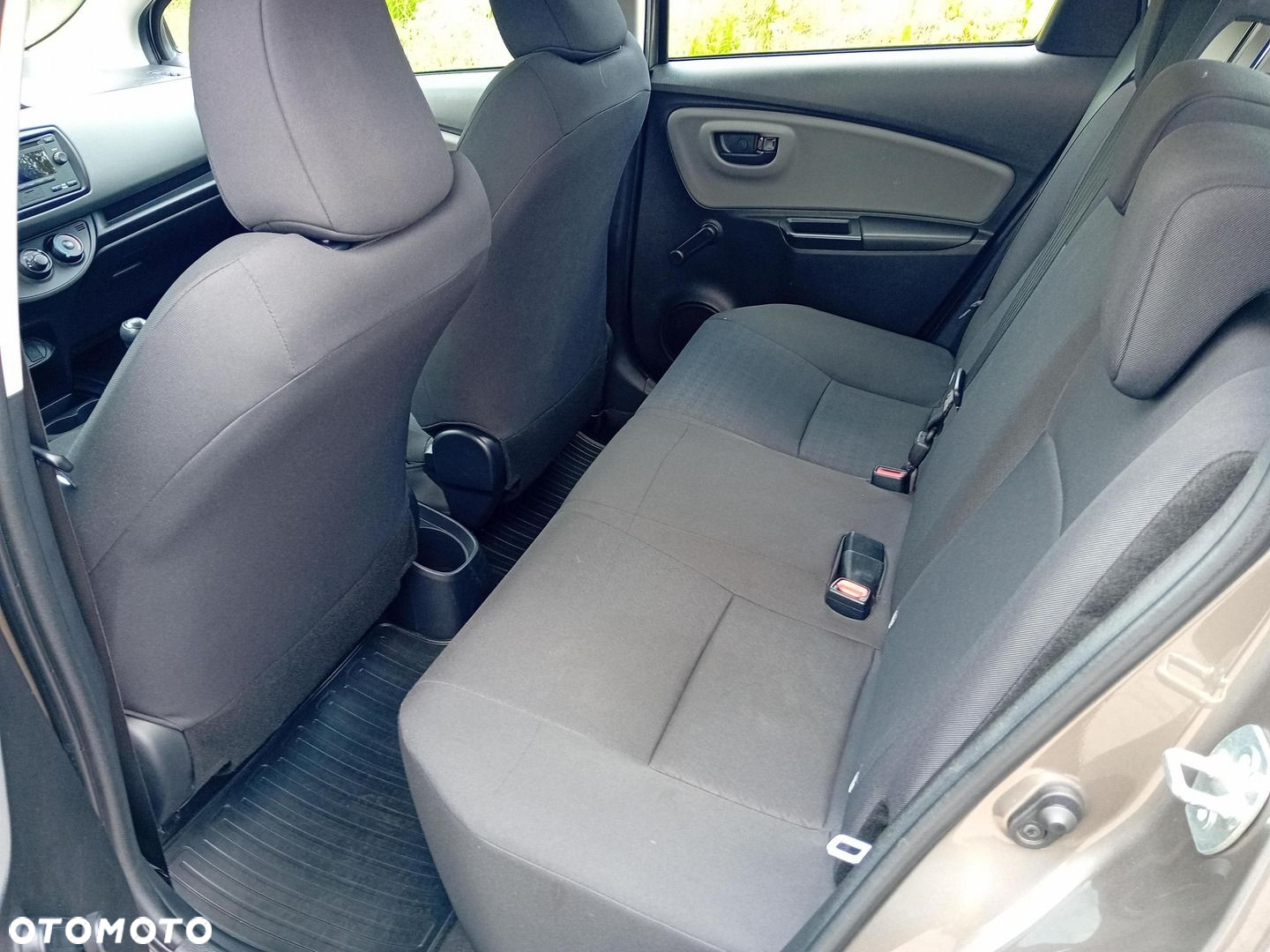 Toyota Yaris - 13