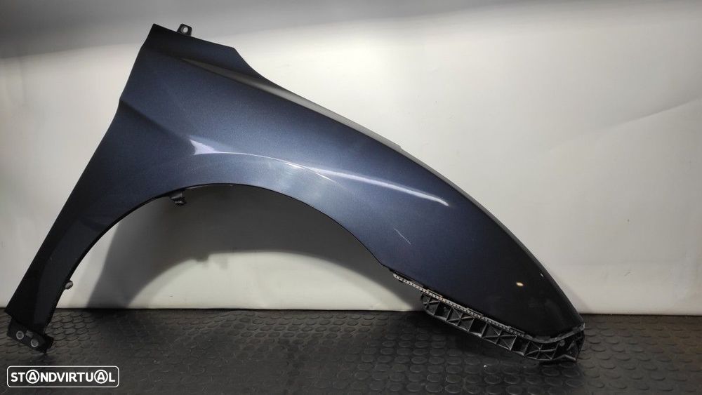 GUARDA-LAMAS FRENTE DIREITO HYUNDAI I40 COMFORT - 4