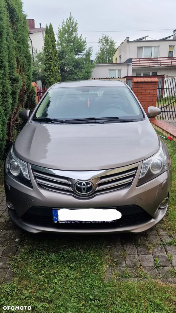 Toyota Avensis 1.8 Premium - 1