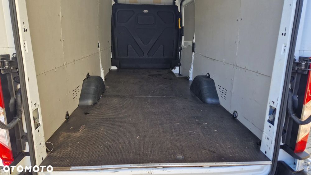Ford Transit L4H3 1995 cm3 - 10