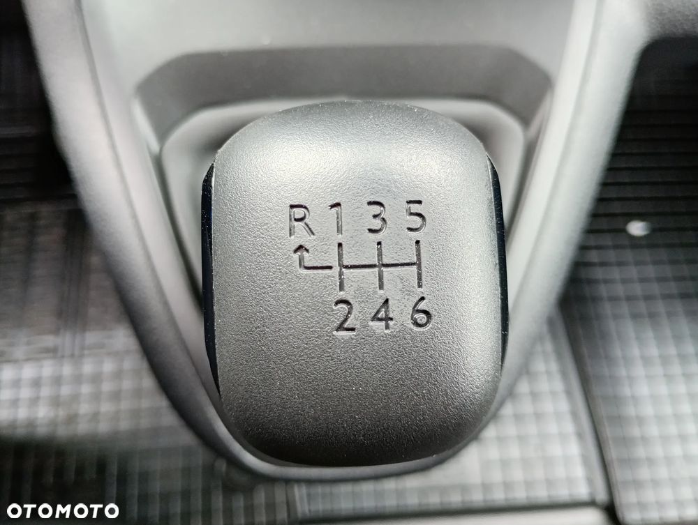 Citroën Jumpy 6 osób brygadowy - 24