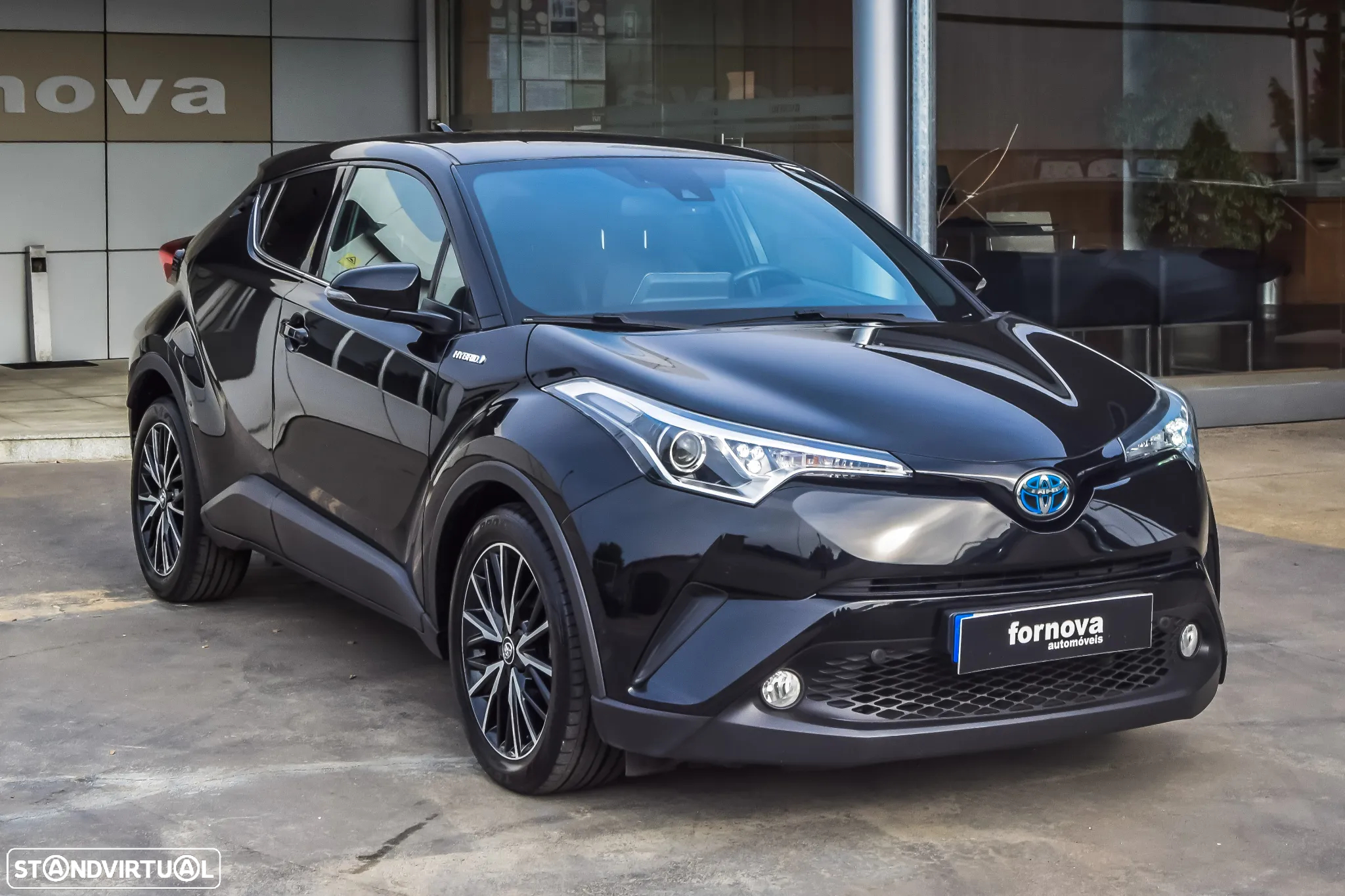 Toyota C-HR 1.8 HSD Exclusive+P.Luxury - 4