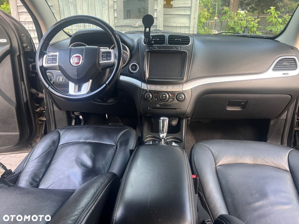 Fiat Freemont 2.0 Multijet Lounge AWD - 8