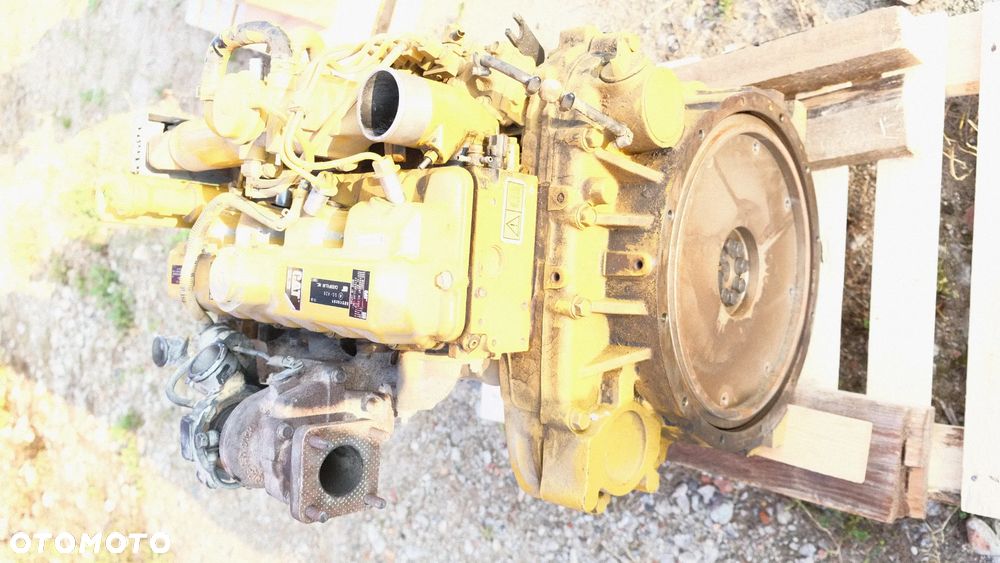 silnik caterpillar c3.3 B CDI-T-ET03 kubota V3307na części lub w całości - 8