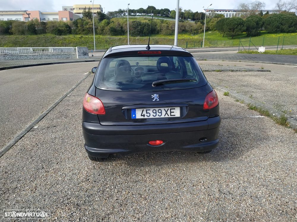 Peugeot 206 1.4 16V Black & Silver - 3