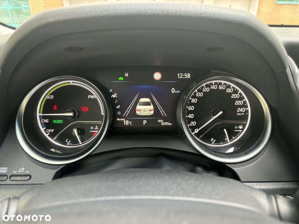 Toyota Camry 2.5 Hybrid Comfort CVT - 40