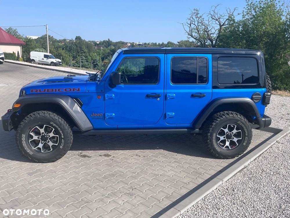 Jeep Wrangler - 8
