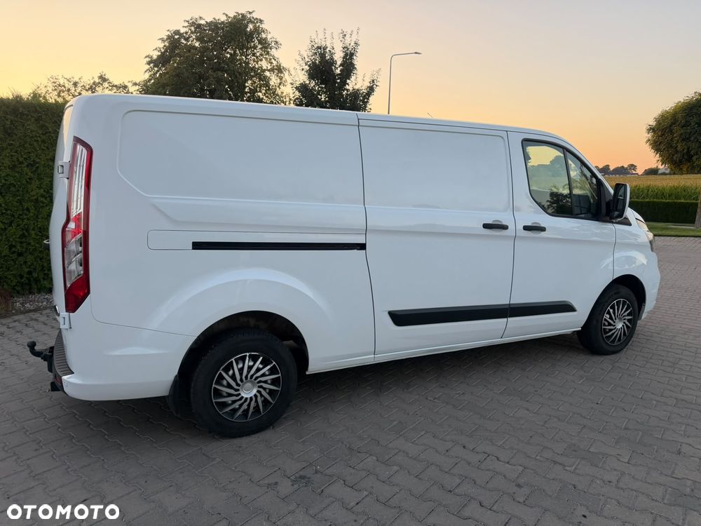 Ford Transit Custom - 5