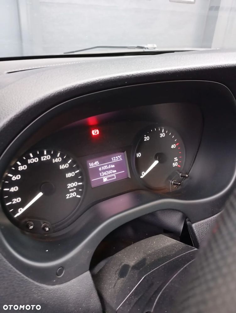 Mercedes-Benz VITO - 7