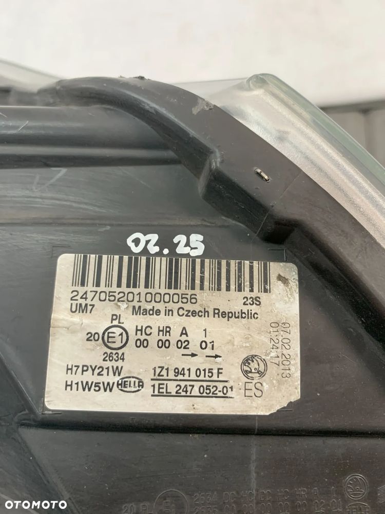 Skoda Octavia 2 II FL 08-12r Reflektor lewy lampa lewa Lift soczewka - 5