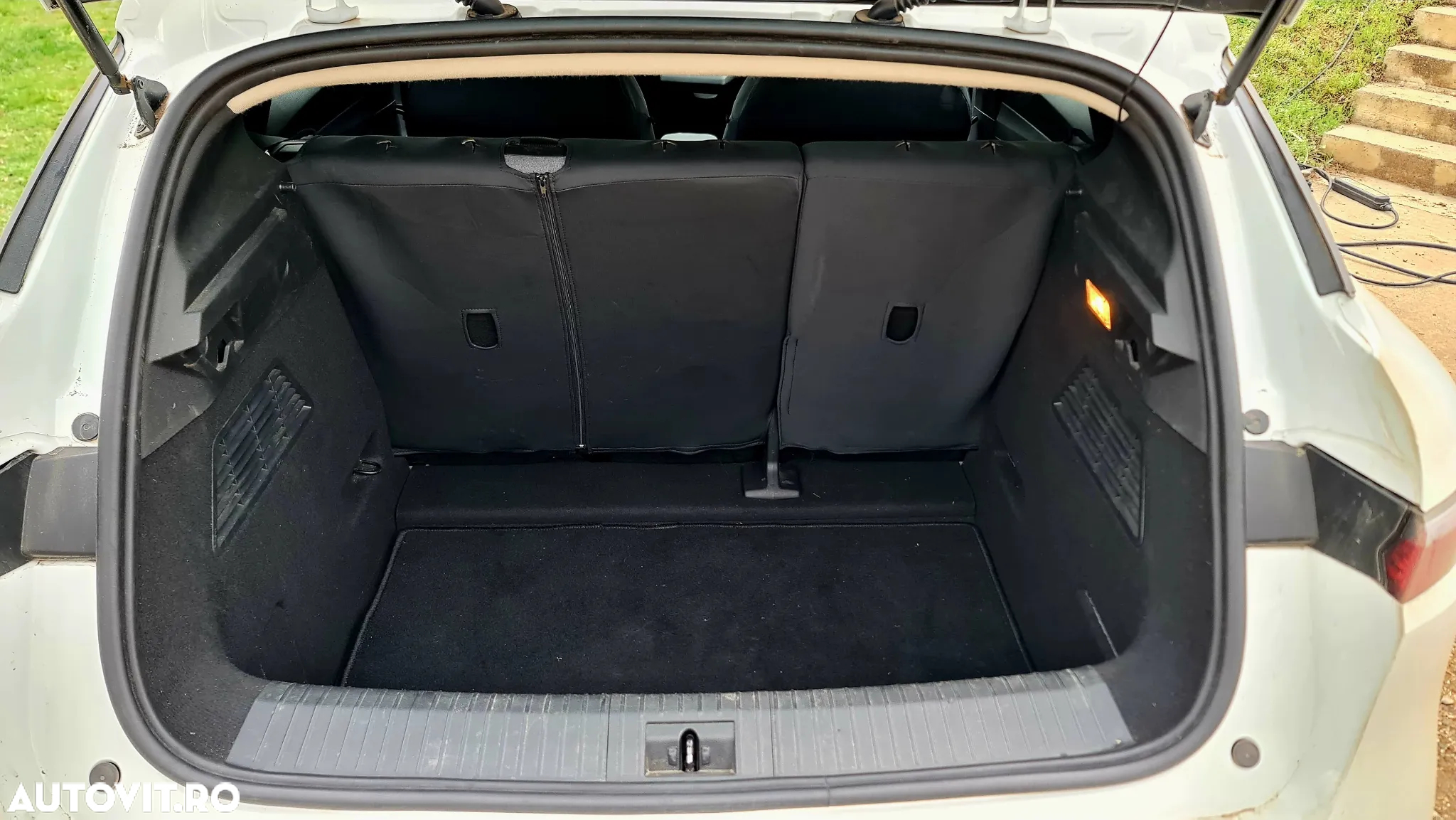 Renault Megane E-TECH EV60 super charge equilibre - 12