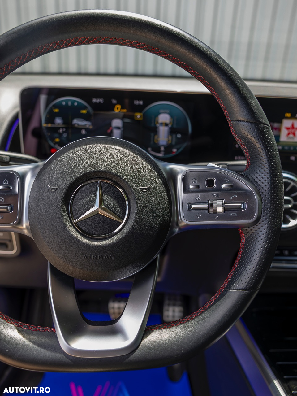 Mercedes-Benz GLB 250 4Matic 8G-DCT Style - 16