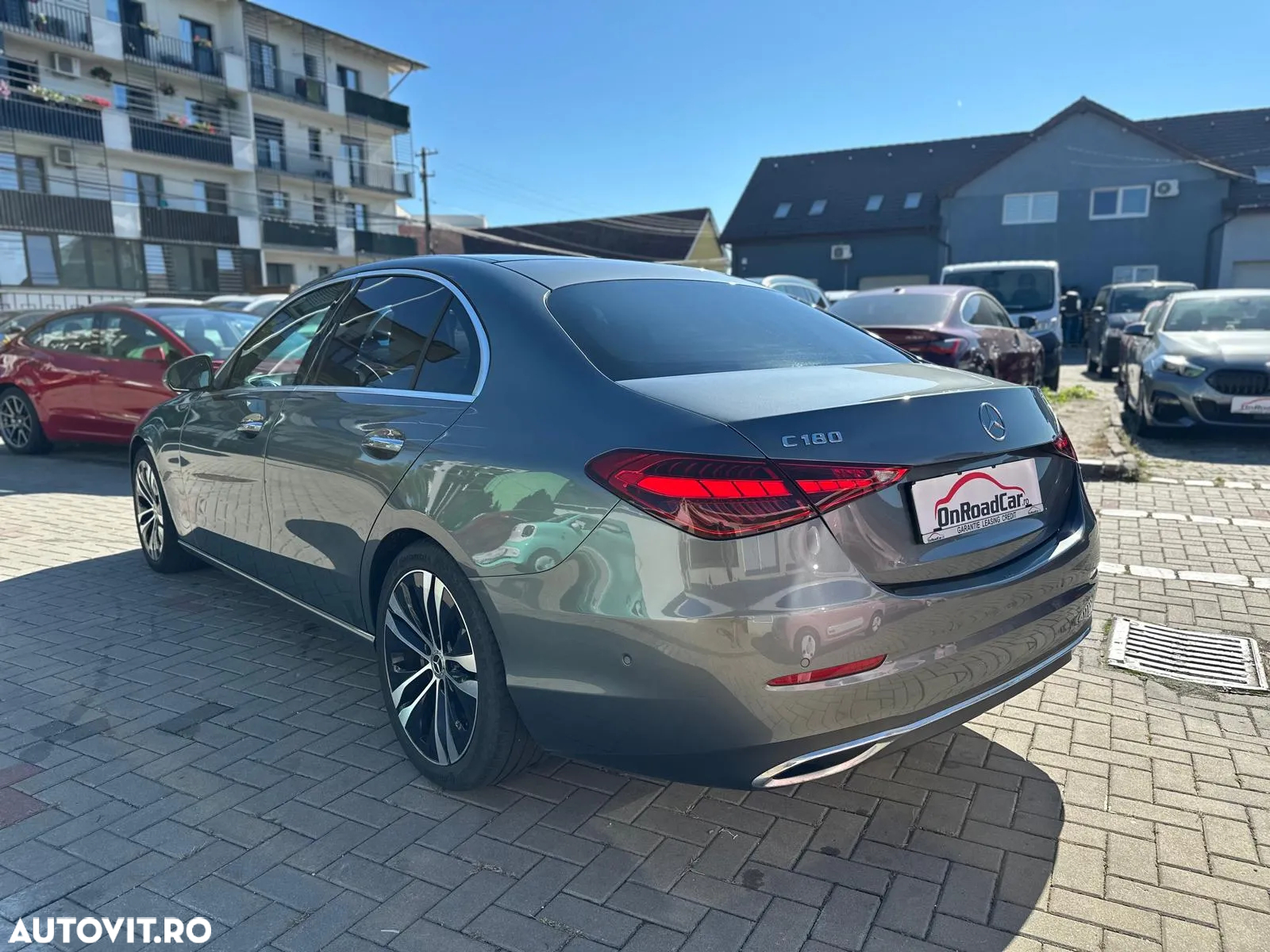 Mercedes-Benz C 180 9G-TRONIC Avantgarde - 4