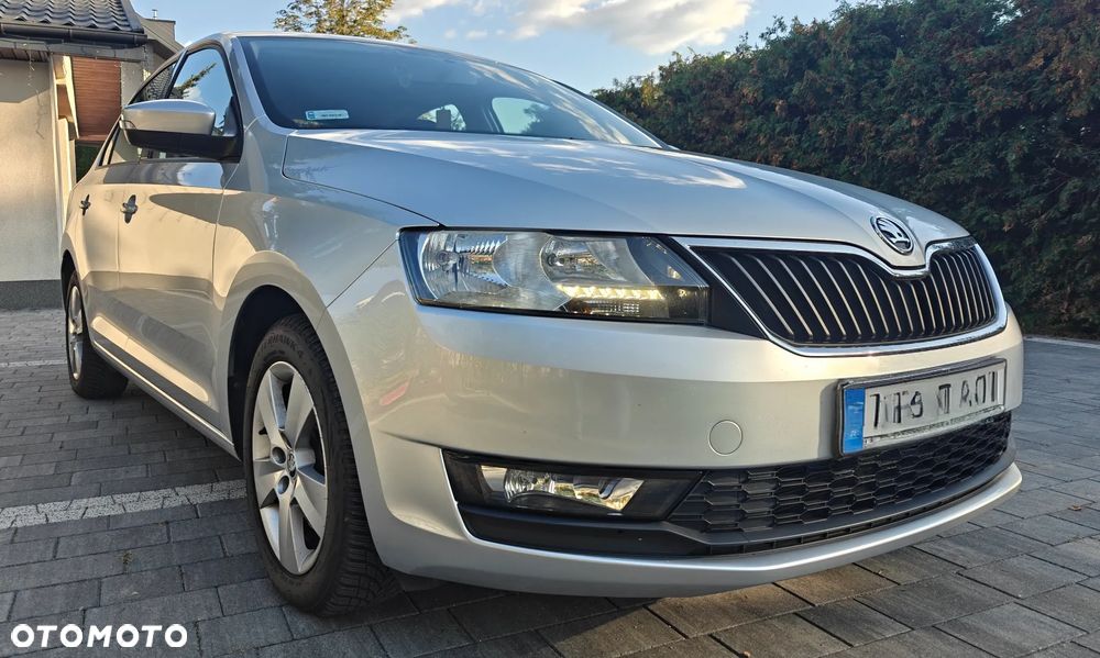 Skoda RAPID 1.6 TDI DPF Ambition - 6