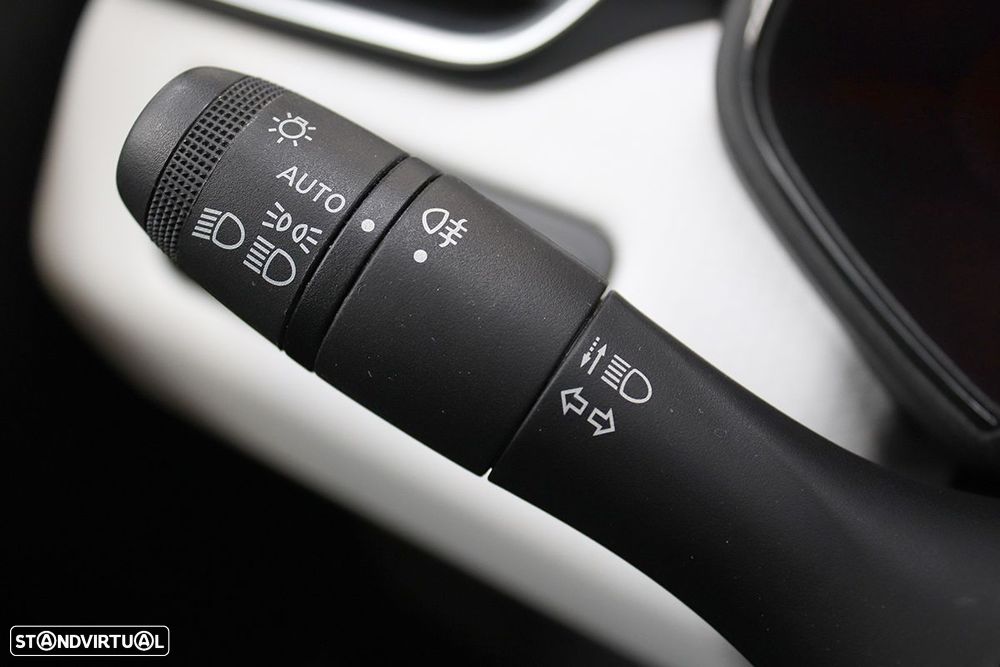 Renault Clio 1.0 TCe Evolution - 17