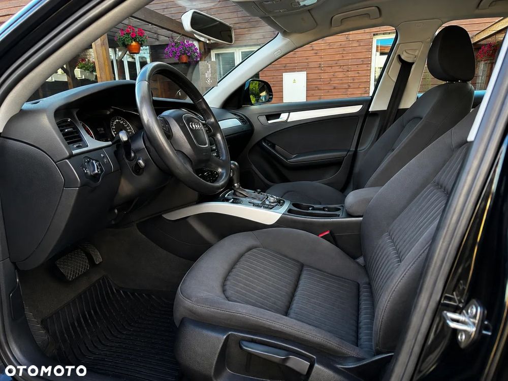 Audi A4 Avant - 8