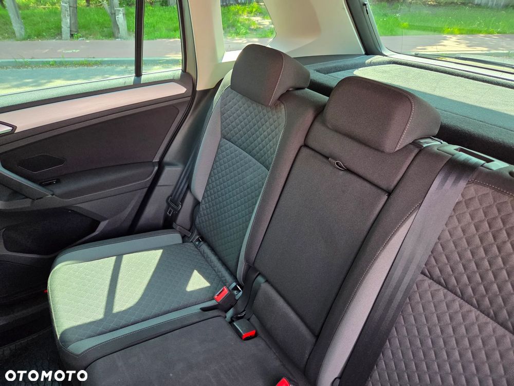 Volkswagen Tiguan 1.5 TSI EVO Comfortline DSG - 24