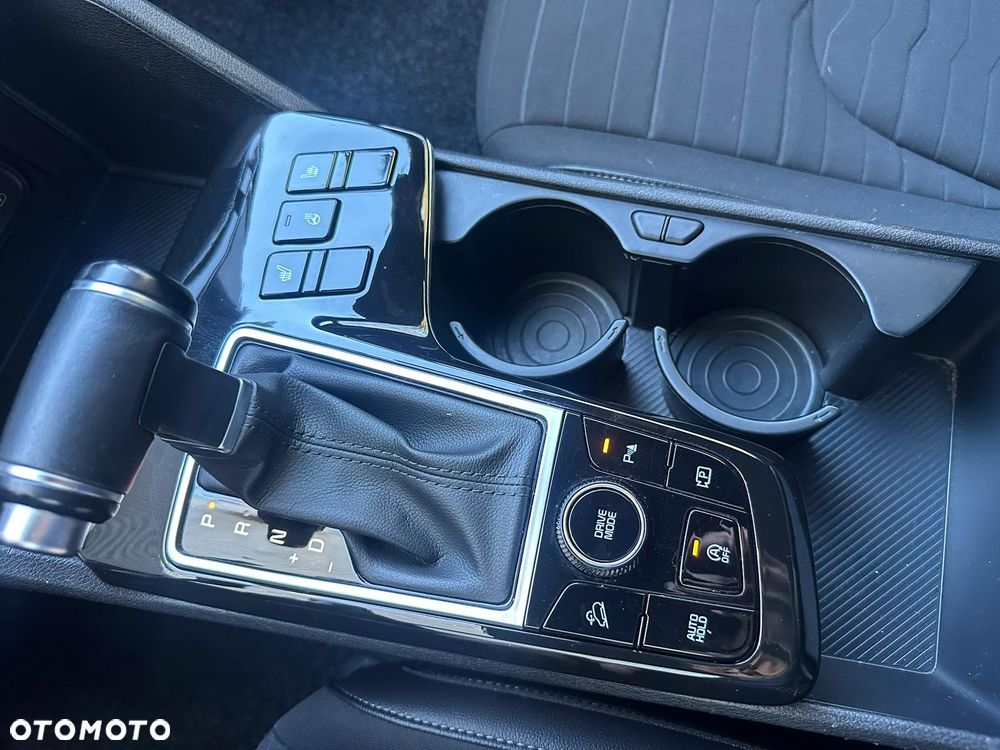 Kia Sportage 1.6 T-GDI L Business Line Plus 2WD DCT - 24