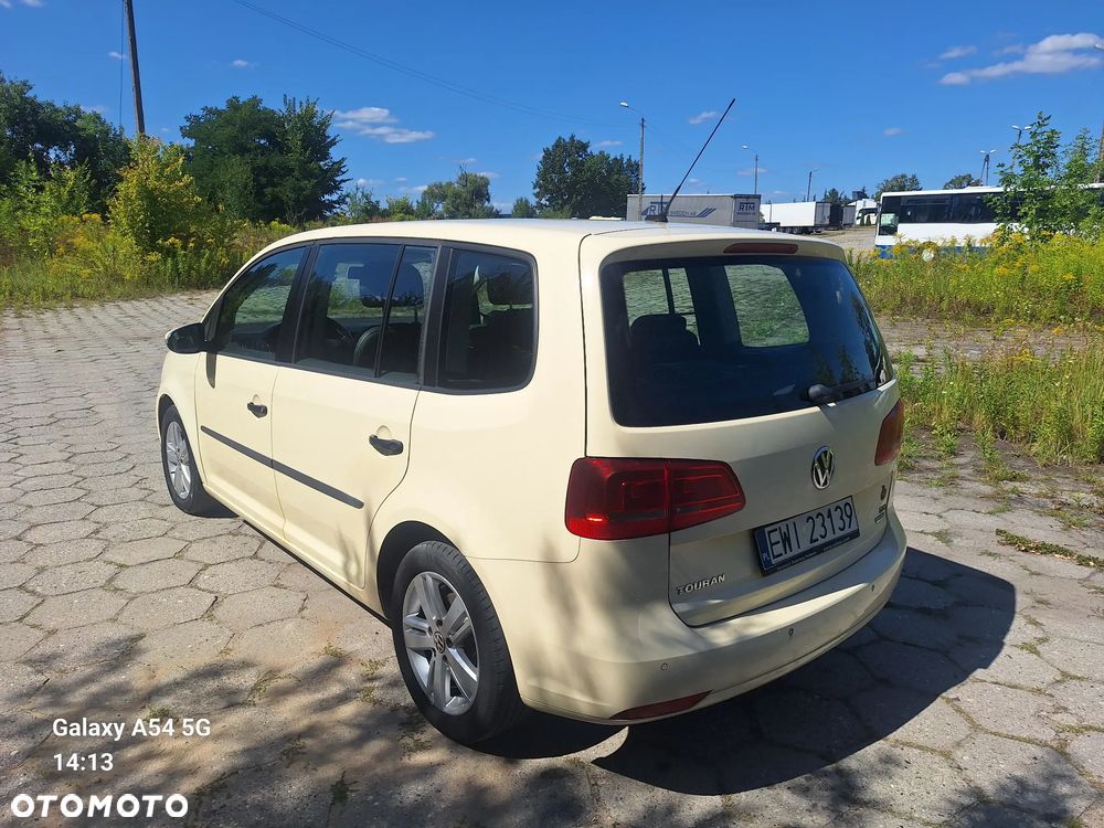 Volkswagen Touran 2.0 TDI DPF DSG Comfortline - 10