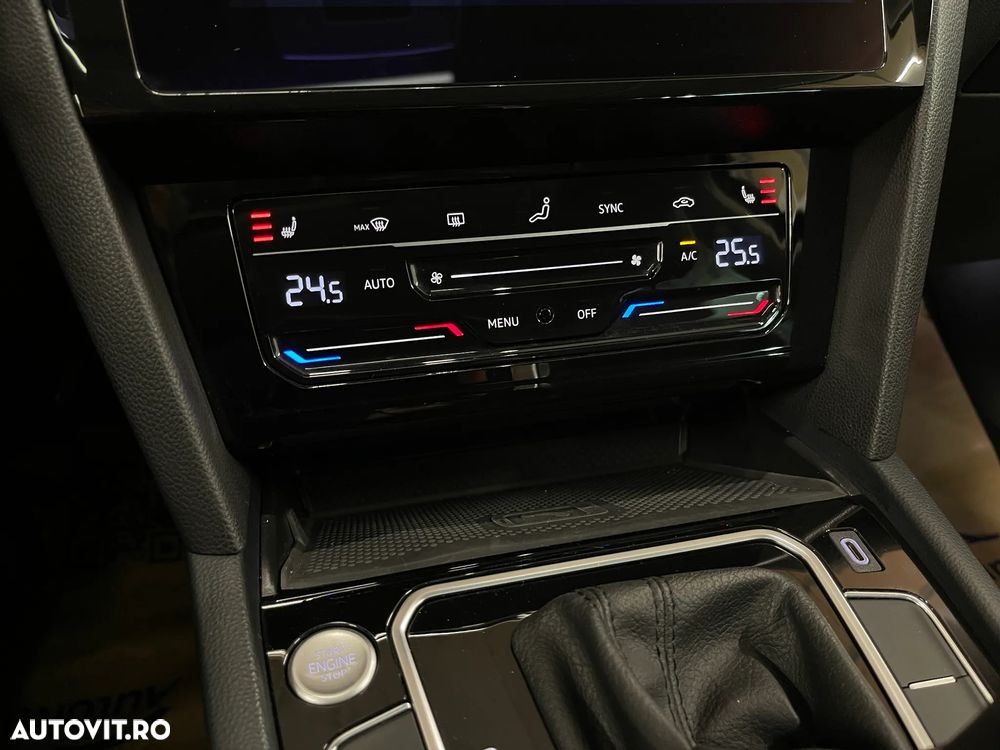 Volkswagen Passat 1.5 TSI ACT DSG Highline - 23