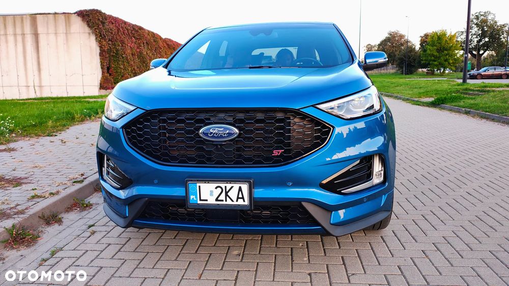 Ford Edge - 1