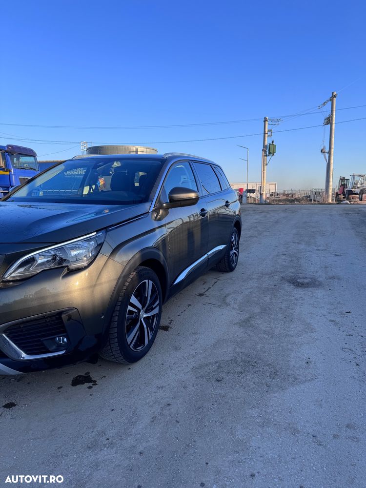 Peugeot 5008 1.2 Puretech Turbo s&s Allure - 8