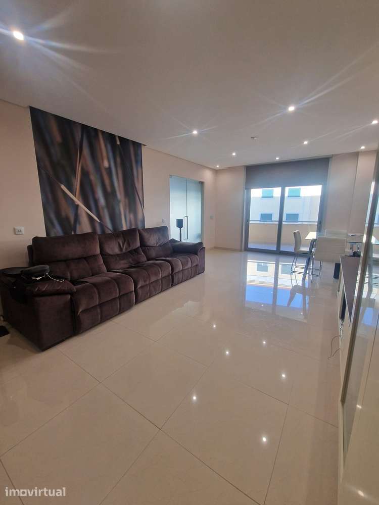 Apartamento T2 Premium no Cadaval - Grande imagem: 2/16