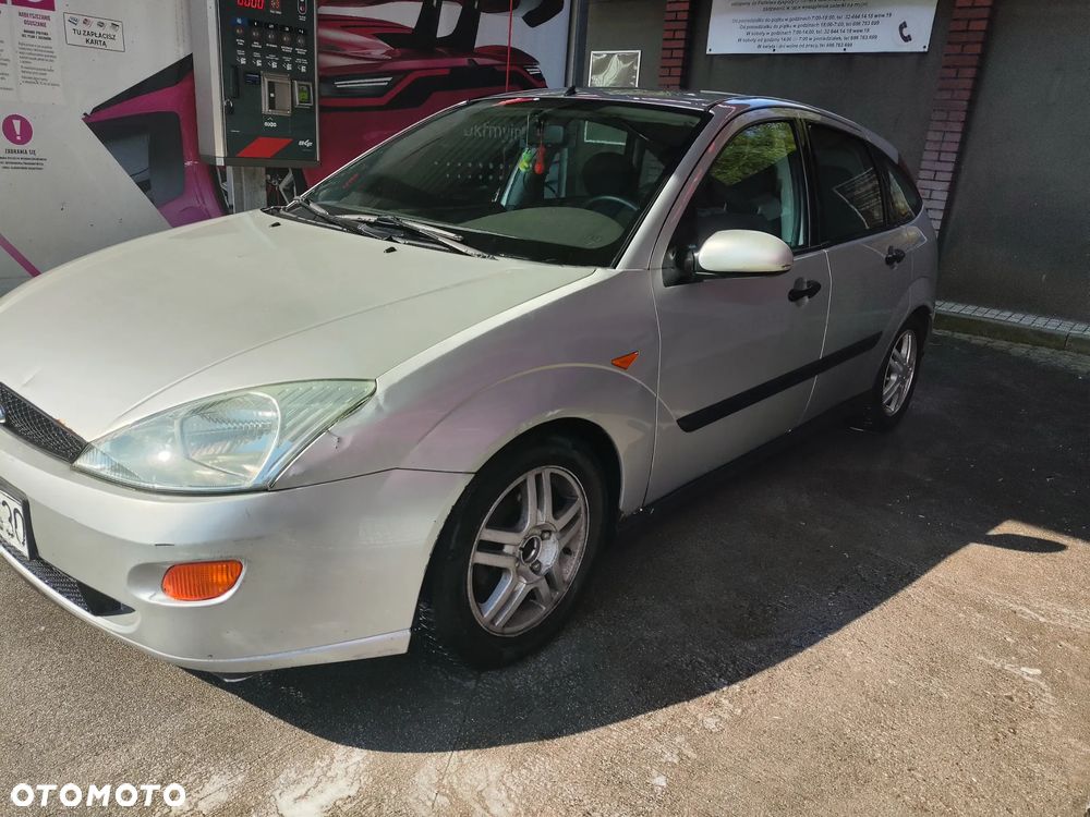 Ford Focus - 16