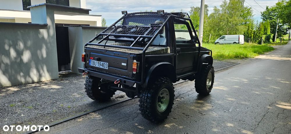 Suzuki Samurai - 6