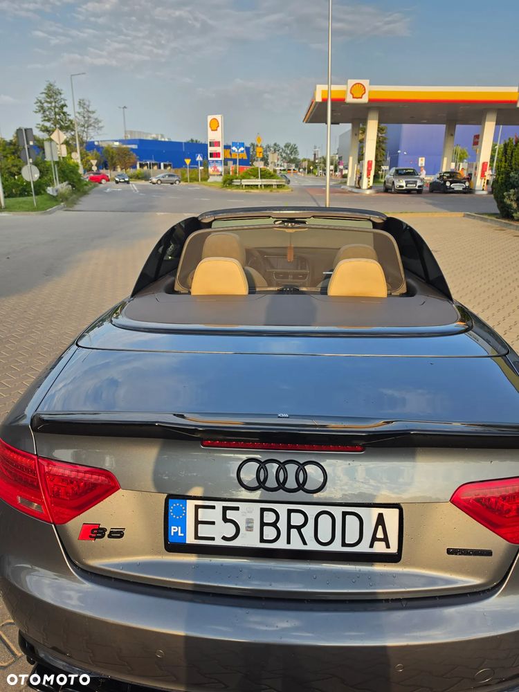Audi A5 Cabrio - 6