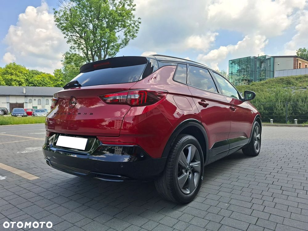 Opel Grandland X - 15