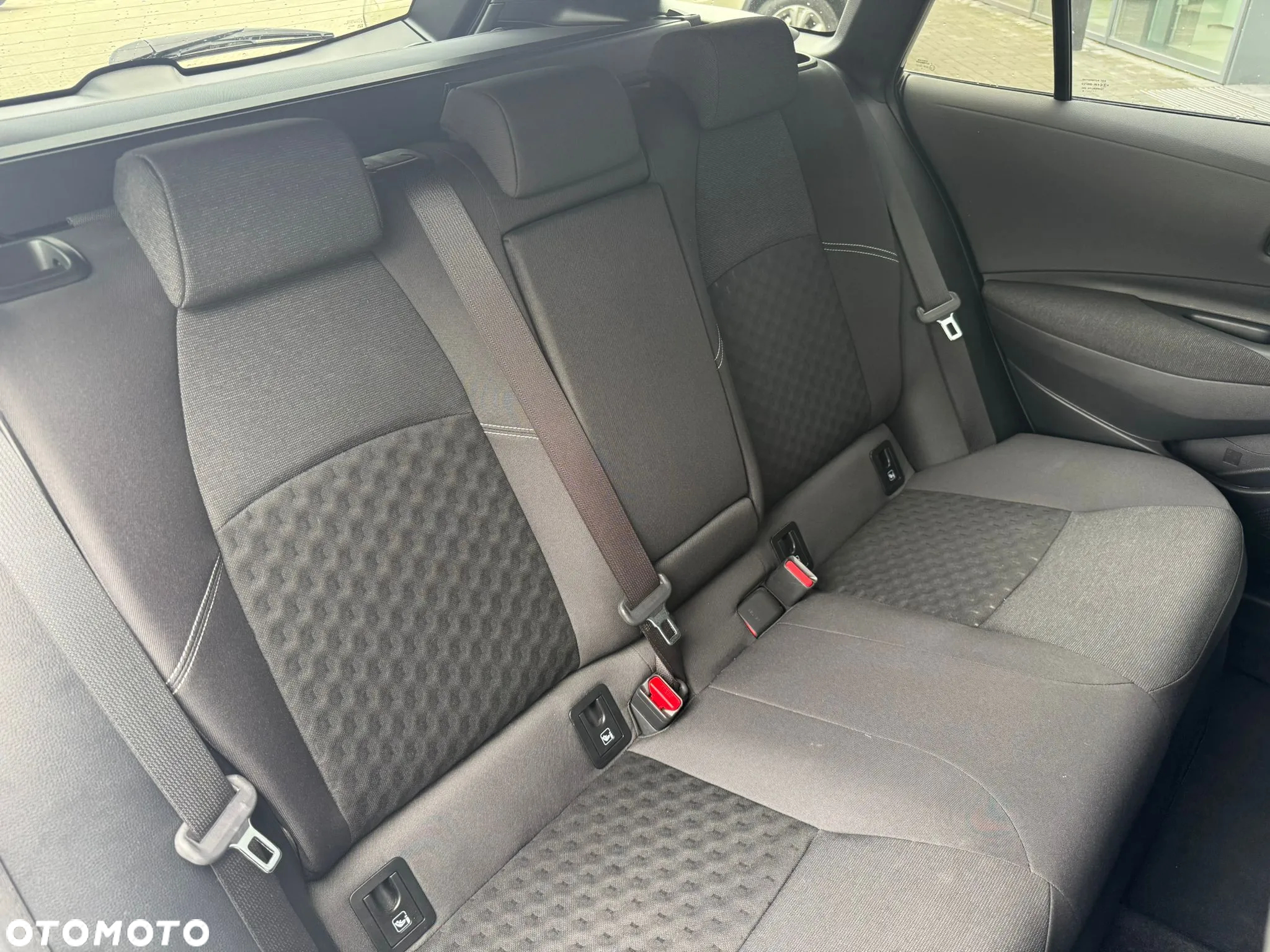 Suzuki Swace 1.8 Hybrid Premium Plus CVT - 28